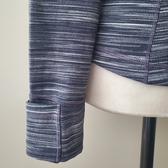 Lululemon Hooded Define Jacket - Picture 15 of 16